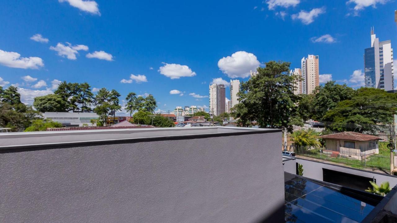 Estúdios confortáveis com preços acessíveis totalmente mobiliados Curitiba Esterno foto